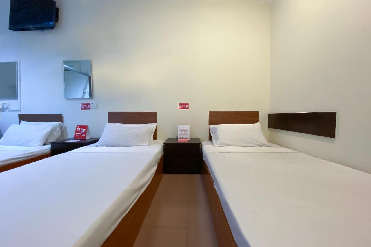 Spot On 89907 Motel Impian Seri Manjung Exteriér fotografie