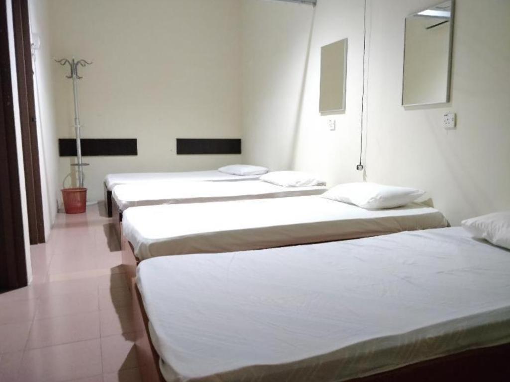 Spot On 89907 Motel Impian Seri Manjung Exteriér fotografie